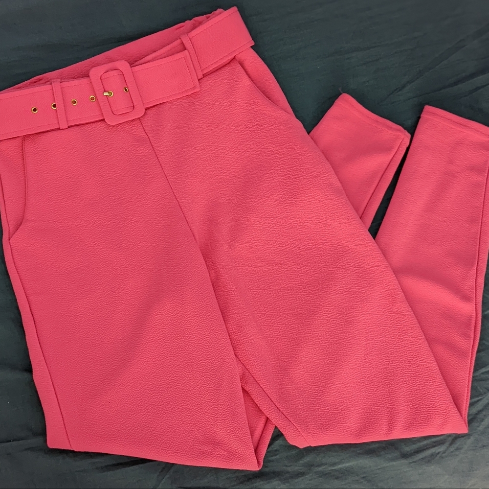 I SAW IT FIRST pink pants, Size 6